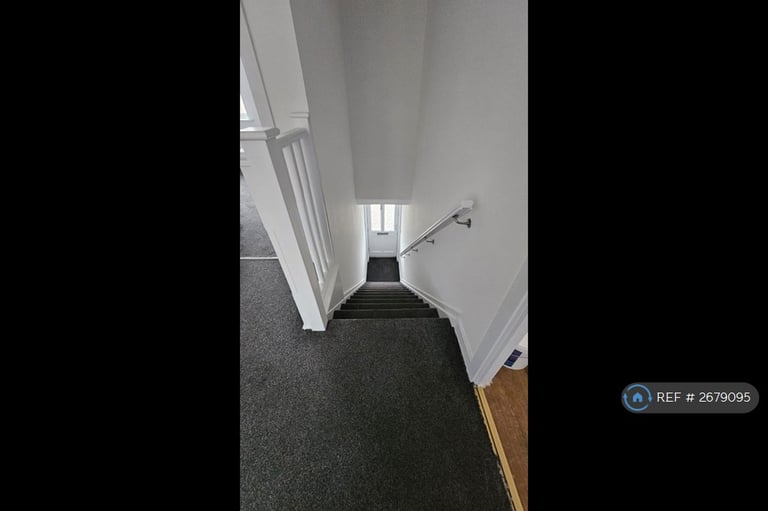 2 bedroom flat in Kendal, Purfleet-On-Thames, RM19 (2 bed) (#2679095)