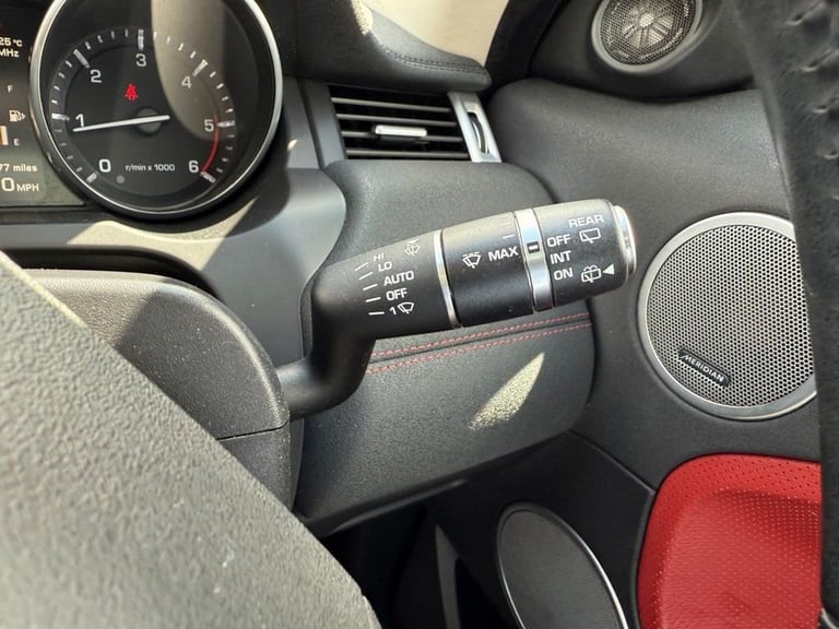 2011 61 LAND ROVER RANGE ROVER EVOQUE 2.2 SD4 DYNAMIC SUV 5DR DIESEL AUTO 4WD EU