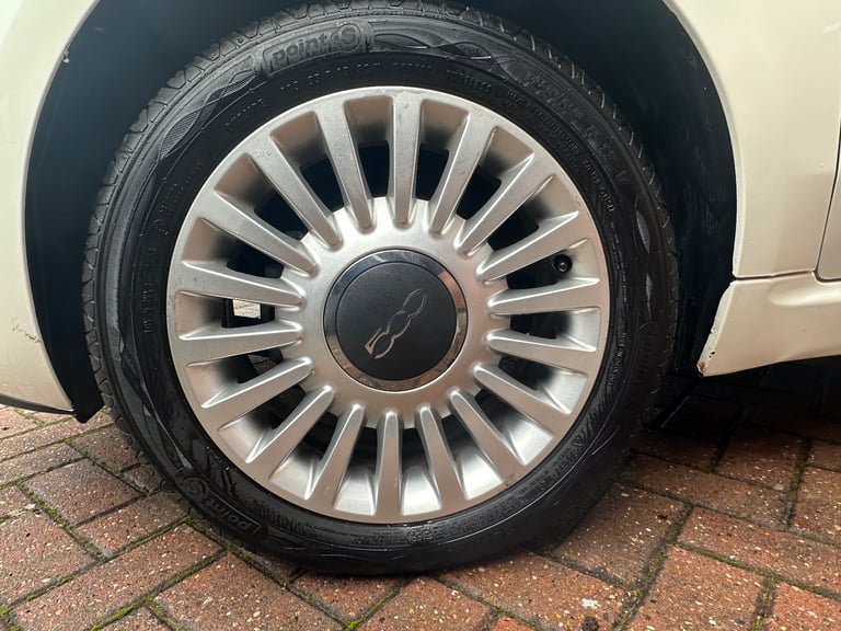 Low Miles! Fiat, 500, Hatchback, 2011, Manual, 1242 (cc), 3 doors