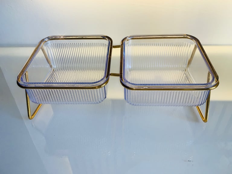 Double cat/ small dog food bowl 