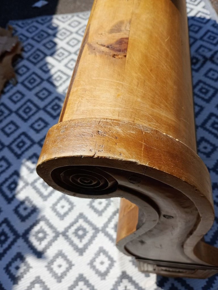 Wood Sleigh Bed Frame King Size (parts needed)