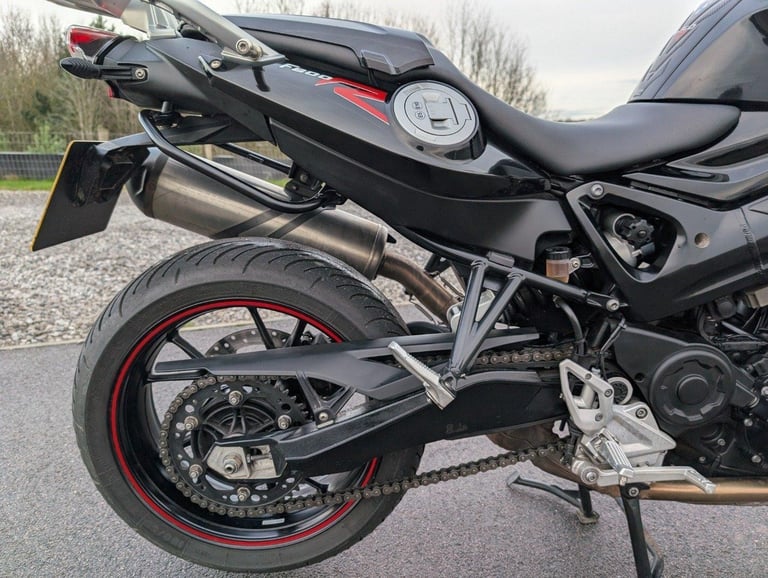 2019 BMW F800 R SPORT