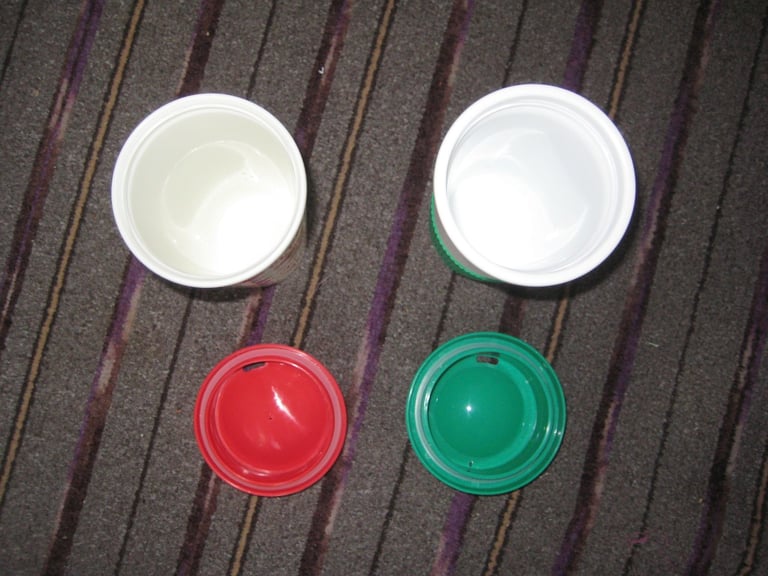 2 Tall Plastic Insulated Drinking Cups: 2 for £3.00