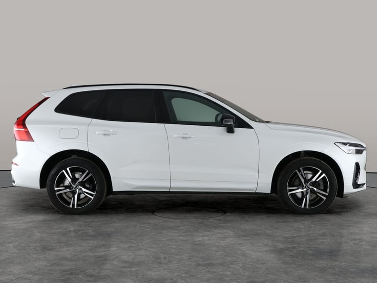 2022 Volvo XC60 2.0h T6 Recharge 11.6kWh R-Design SUV 5dr Petrol Plug-in Hybrid Auto AWD Eu Suv P...