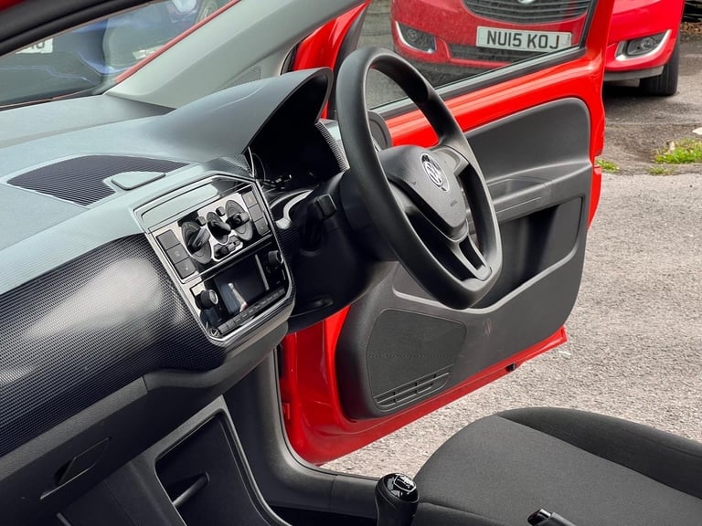 2017 Volkswagen up! 1.0 Move Up 5dr HATCHBACK Petrol Manual