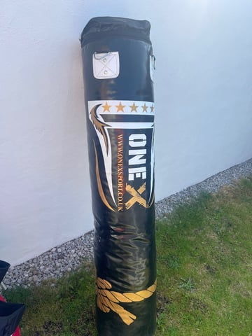 Boxing Gear Onexsport Punch Bag 4FT Punch Bag Boxing MMA Set With