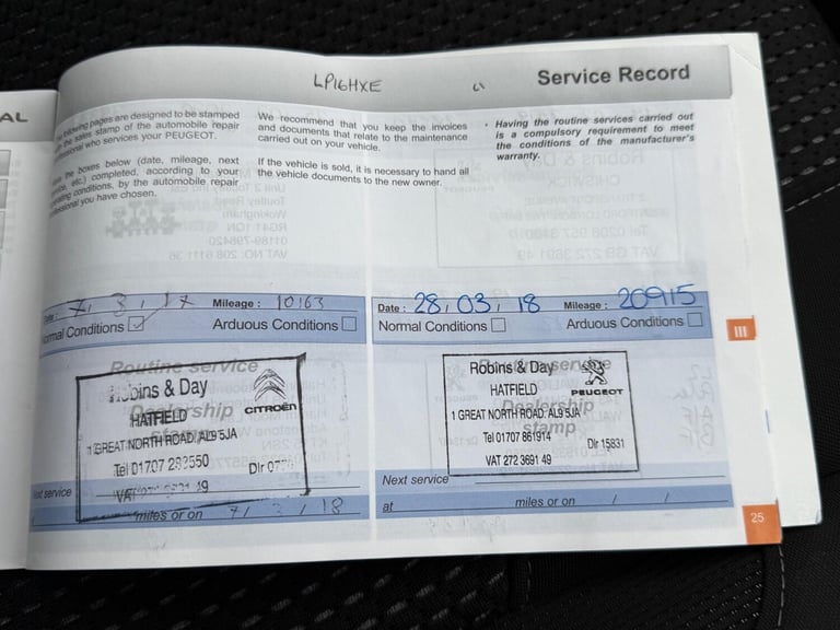 2016 Peugeot 208 1.2 PureTech Allure Euro 6 (s/s) 3dr HATCHBACK Petrol Manual