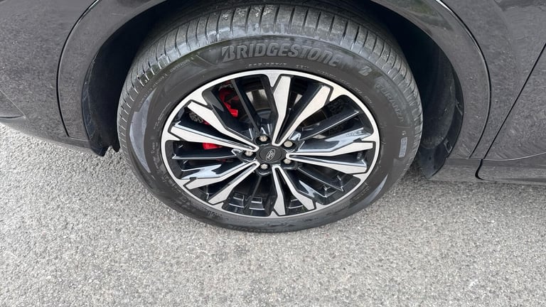  Ford Kuga 2.5 Duratec 14.4kWh ST-Line X Edition SUV 5dr Petrol Plug-in Hybrid CVT Eur Petrol/Ele...