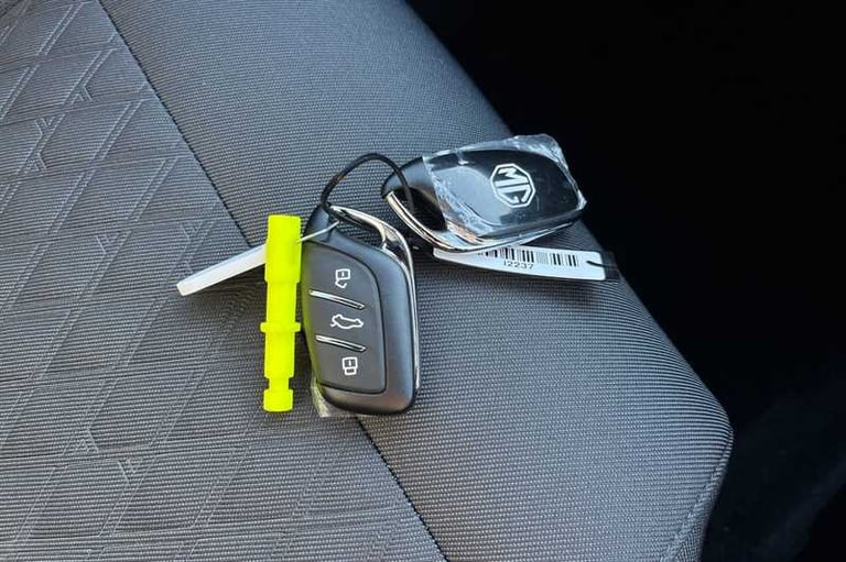 2025 MG MG3 1.5 Hybrid Trophy 5dr Auto HATCHBACK PETROL/ELECTRIC Automatic