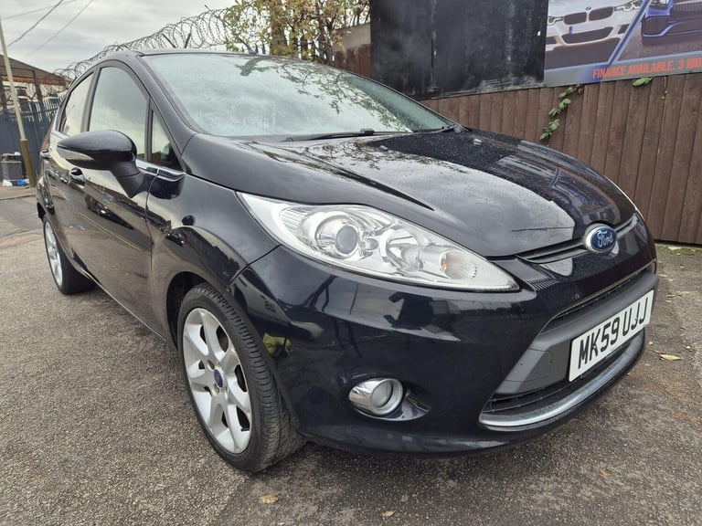 2010 Ford Fiesta 1.4 Titanium 5dr HATCHBACK PETROL Manual