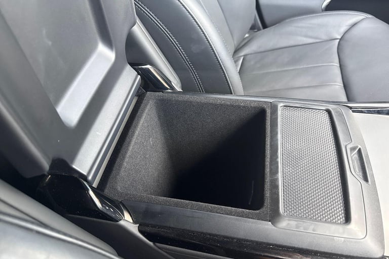 2023 Land Rover Range Rover Sport 3.0 P440e 38.2kWh Dynamic SE SUV 5dr Petrol Plug-in Hybrid Auto...