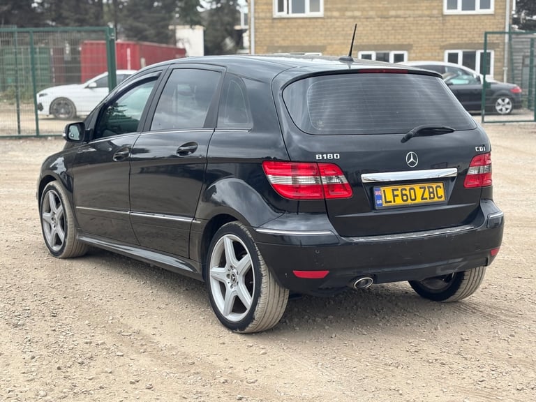 2010 Mercedes-Benz B-Class B180 CDI Sport 5dr CVT Auto MPV Diesel Automatic