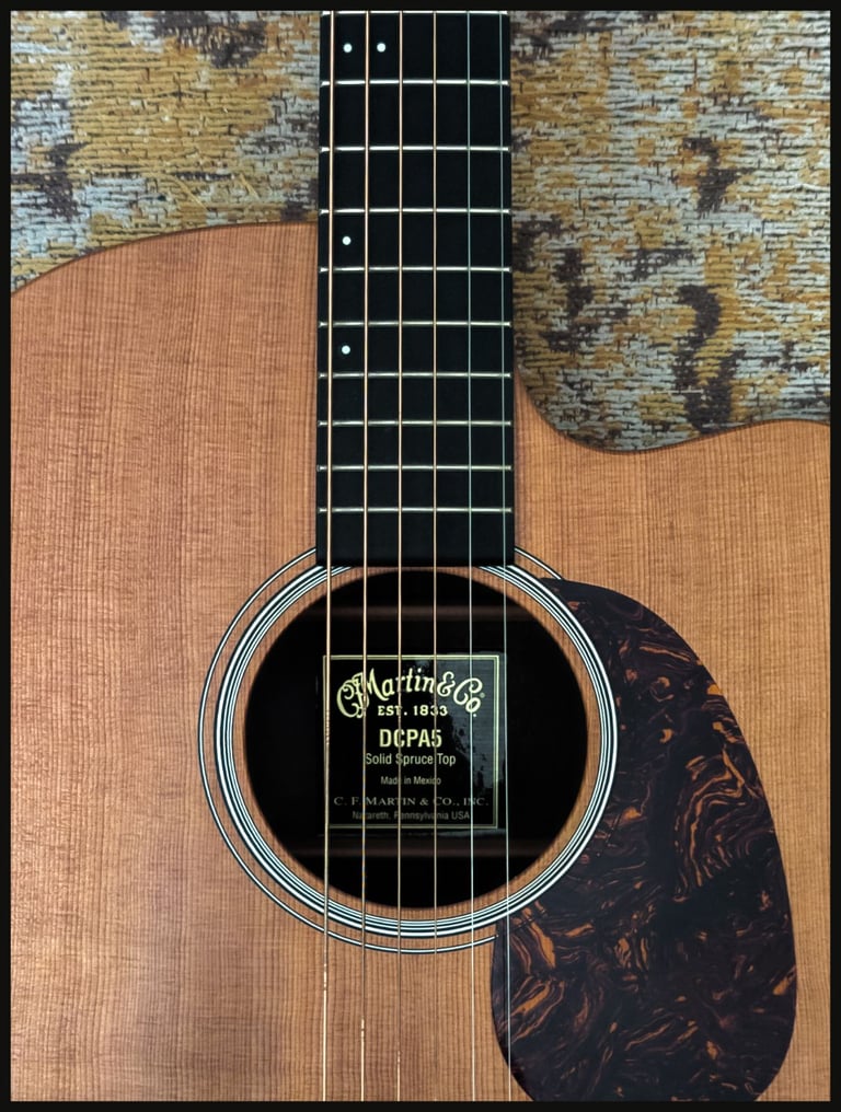 Guitar - Martin DCPA5 electro acoustic + hardcase 