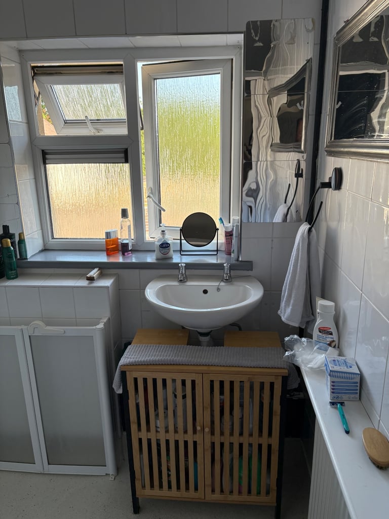 2 bed House exchange 