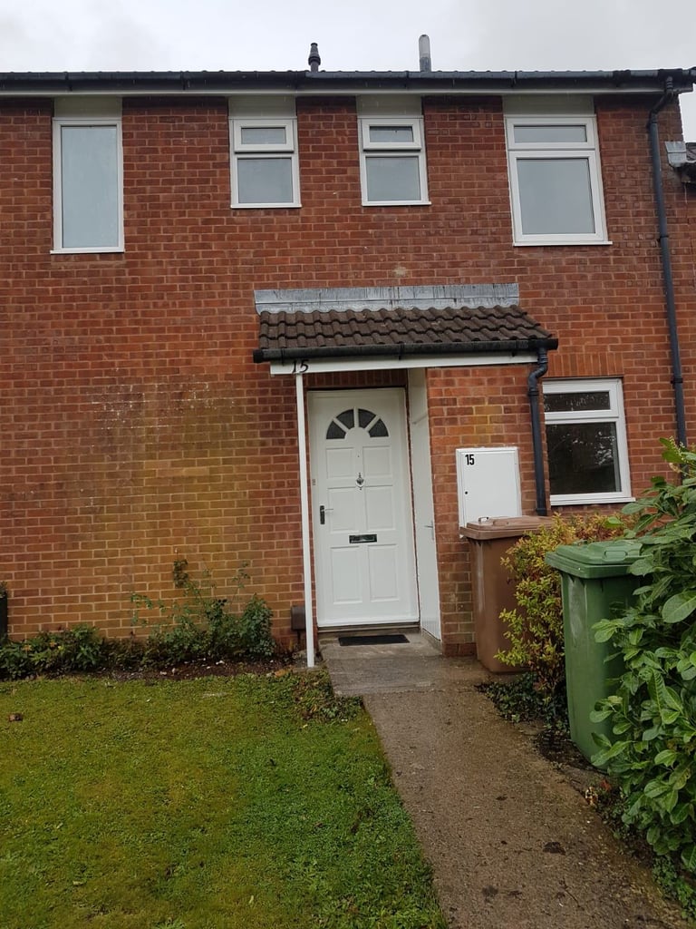 image for  To Let – Three-Bedroom House in Thornbury, Plymouth PL6 8UX