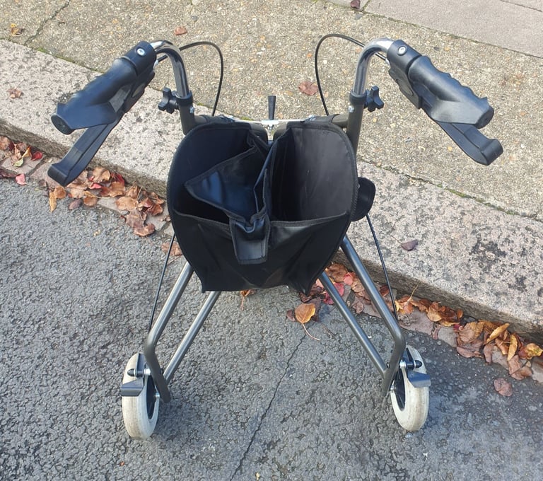image for 3, Wheels  Walker