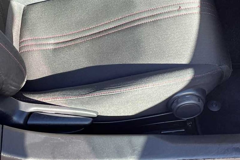 2018 Mazda MX-5 RF 1.5 SKYACTIV-G SE-L Nav Convertible 2dr Petrol Manual Euro 6 (131 ps) Converti...