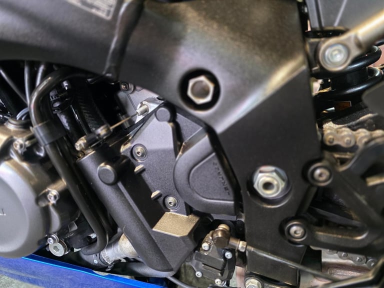 2023 SUZUKI GSX-S 1000 GT LUGGAGE WITH 4,870 MILE'S 