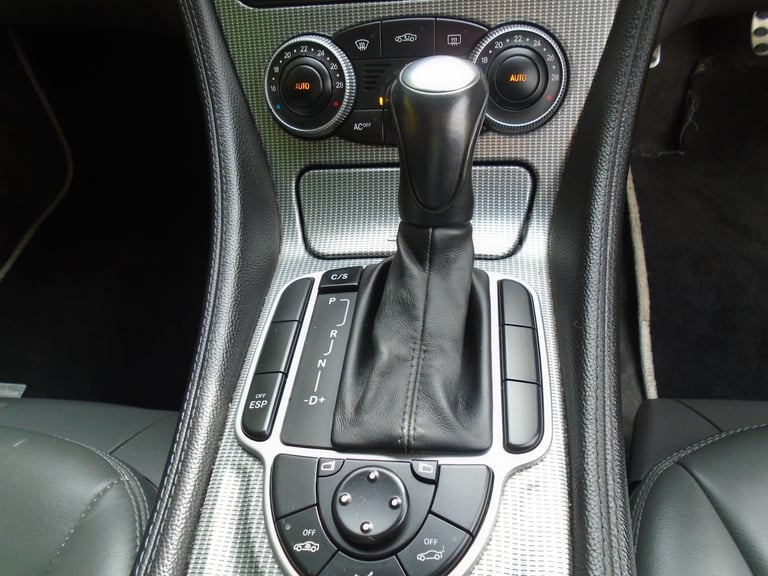 2004 Mercedes-Benz SL Class SL 350 2dr Tip Auto Petrol