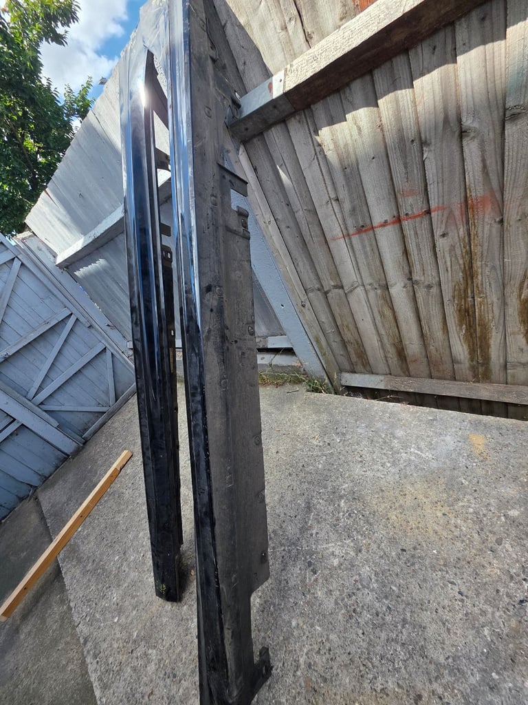 BMW 2 SERIES M235I F44 SINGLE SIDE SKIRT BREAKING PARTS 