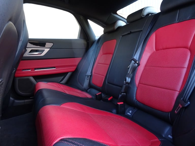 2015 Jaguar XF 2.0d [180] R-Sport 4dr Automatic **LOW MILEAGE*ONLY 15500 MILES FROM NEW** SALOON ...