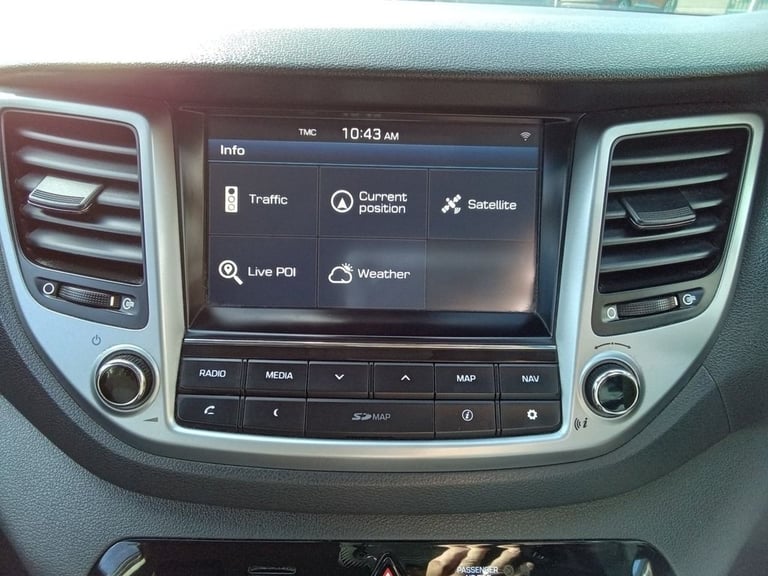 2016 Hyundai TUCSON 1.6 GDi Blue Drive SE Nav SUV 5dr Petrol Manual Euro 6 (s/s) (132 ps) ESTATE ...