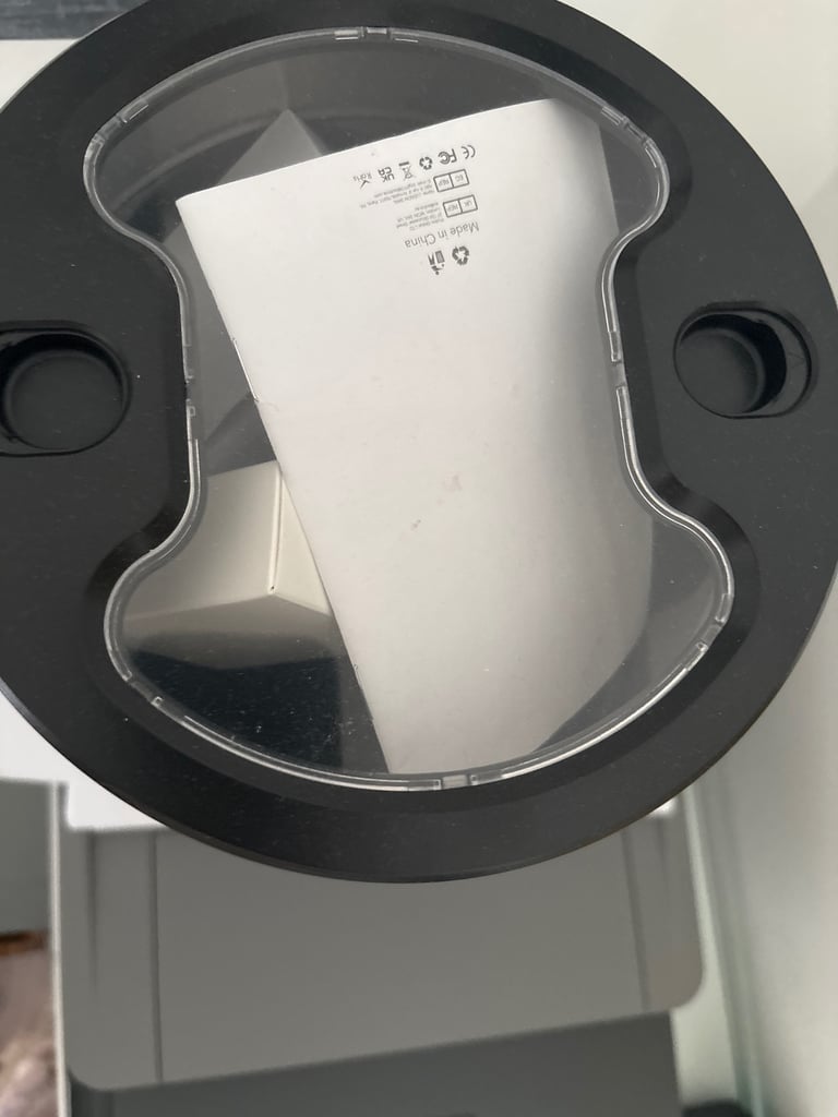 Automatic Pet Feeder for 2 cats  — Brand New