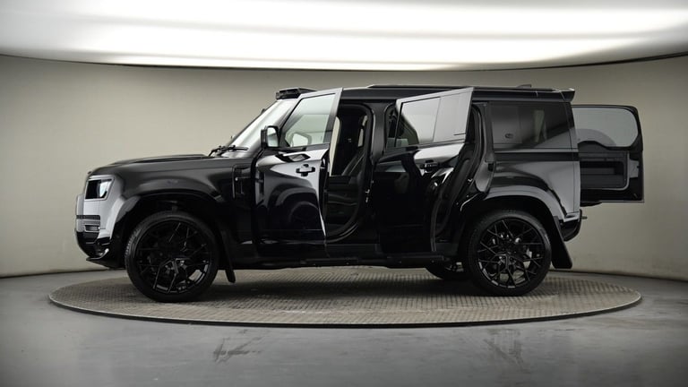 2023 Land Rover Defender 110 3.0 D250 MHEV X-Dynamic HSE SUV 5dr Diesel Auto 4WD Euro 6 (s/s) (25...