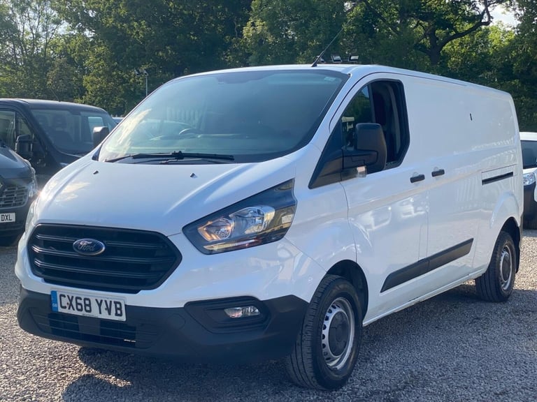 2018 Ford Transit Custom 2.0 TDCi 130ps Low Roof Van PANEL VAN DIESEL Manual