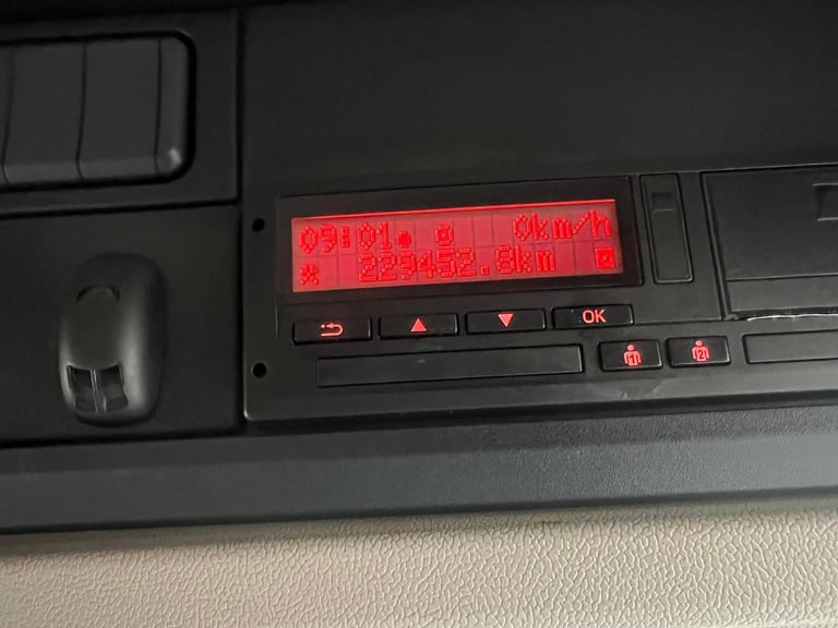 DAF TRUCKS CF 450 8X4 TIPPER ...WATCH THE VIDEO