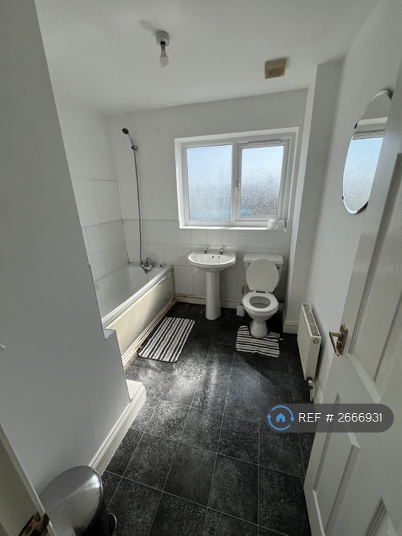3 bedroom house in Victoria Mews, Easington Village, Peterlee, SR8 (3 bed) (#2666931)