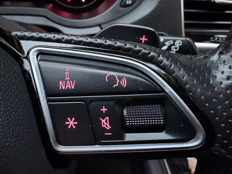 2015 Audi Q3 2.0 TFSI S line Plus SUV 5dr Petrol S Tronic quattro Euro 6 (s/s)