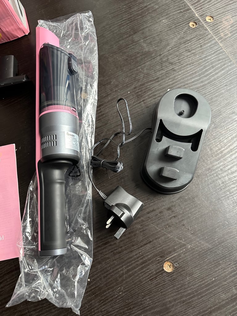 Swan SC15829QOC Cordless Vacuum Cleaner Lightweight 2 Speed Setting 14.8V Pink