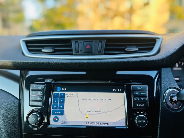 2014 Nissan Qashqai 1.5 dCi Tekna 5dr Diesel