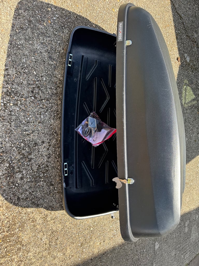 Halfords Roof Box roofbox camping 2 keys topbox top holiday Thule 