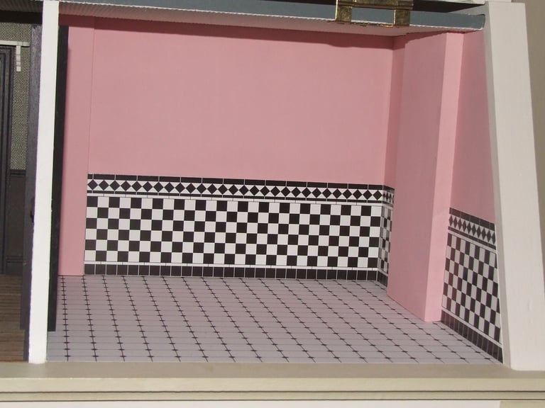 Dolls House Emporium Completed Shop/Cafe Large Suit Collector