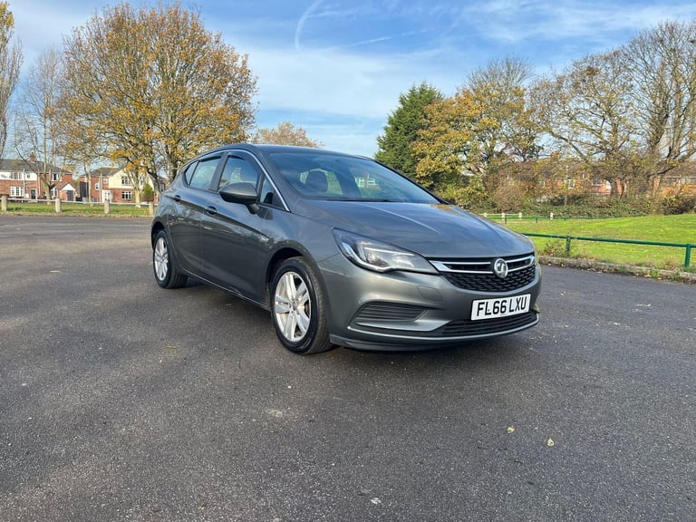 2016 Vauxhall Astra 1.6 CDTi 16V Design 5dr HATCHBACK DIESEL Manual