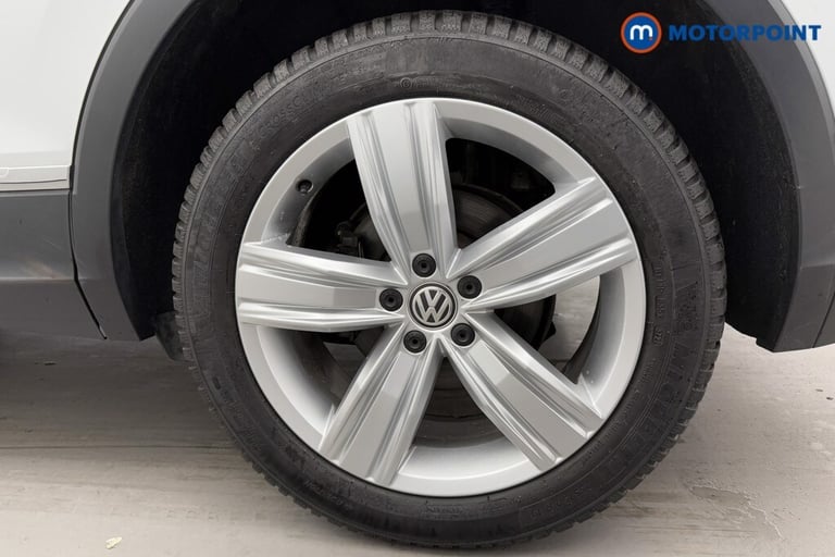 2020 Volkswagen Tiguan 2.0 TDi 190 4Motion SEL 5dr DSG SUV Diesel Automatic