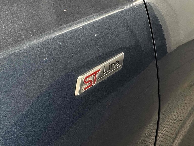 2019 Ford Focus T EcoBoost ST-Line X Estate Petrol Manual