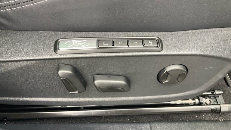 2025 Ford Explorer 210kW Premium 77kWh 5dr Auto Electric Estate Estate Electric Automatic