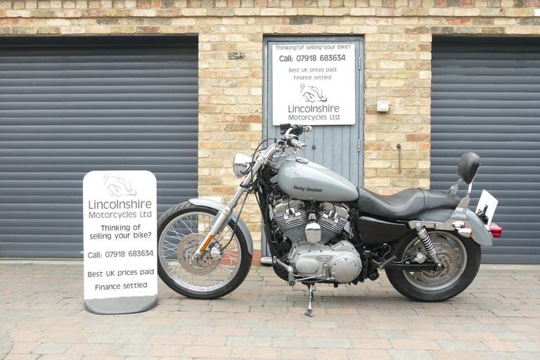 09 Harley-Davidson XL883C