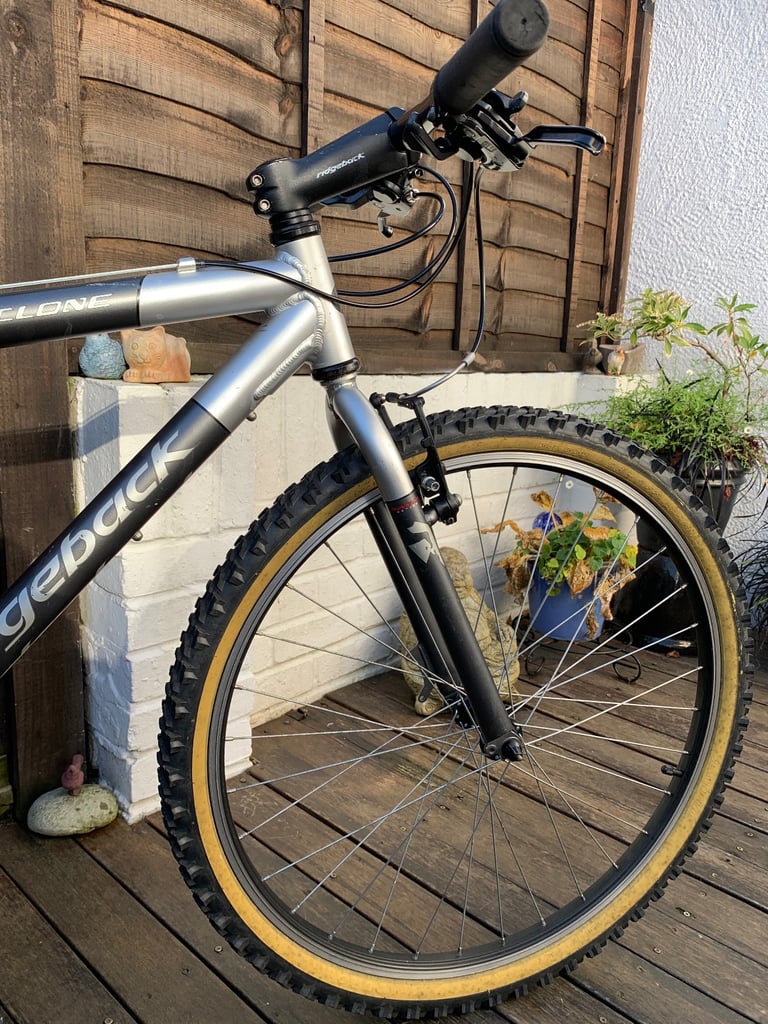 Retro Ridgeback Cyclone 26” Wheel Mountain Bike (Fully Serviced) 
