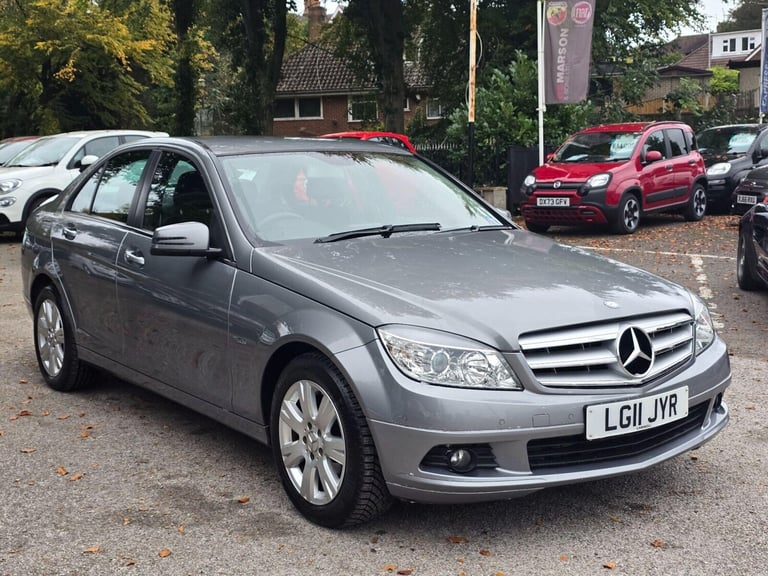 2011 Mercedes-Benz C Class 1.8 C180 BlueEfficiency Executive SE Auto Euro 5 4dr Saloon Petrol Aut...