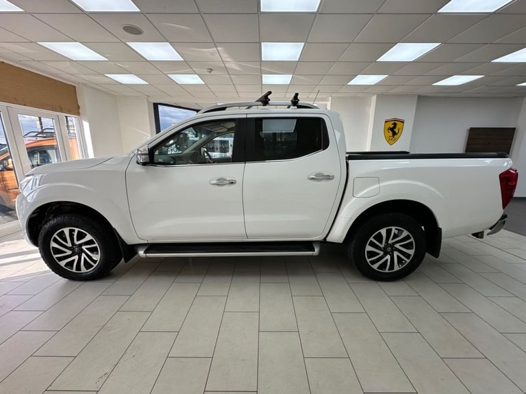 2016 Nissan Navara 2.3 dCi Tekna Pickup Double Cab 4dr Diesel Auto 4WD Euro 6 (190 ps) PICKUP Die...
