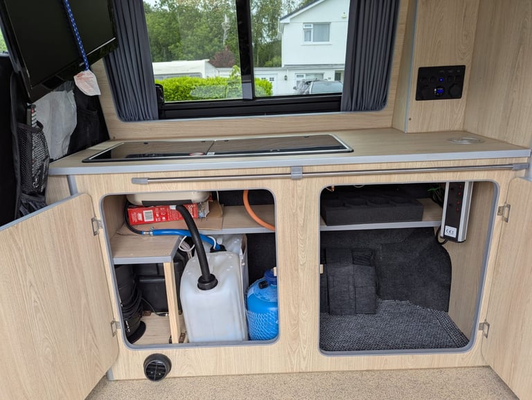 2007 VW T5 Campervan * 4 Berth *