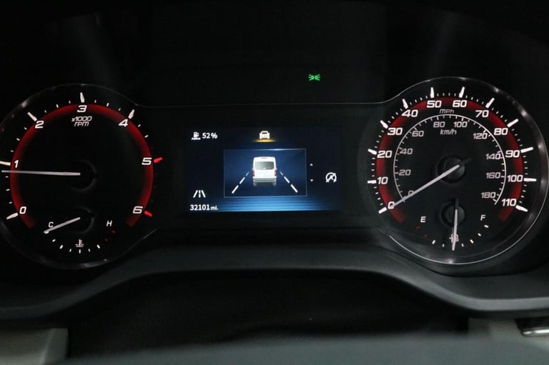 2022 Maxus Deliver 9 2.0 D20 Base RWD 150 BHP L2 MWB Tipper Euro 6 ULEZ Free TIPPER Diesel Manual