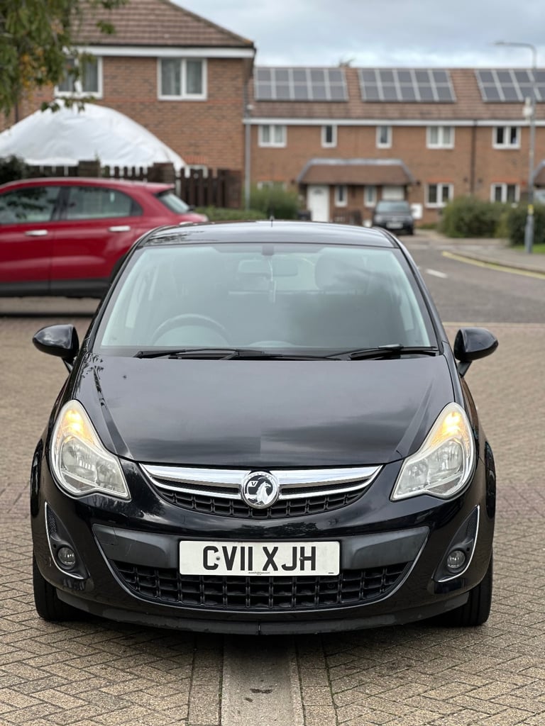2011 Vauxhall Corsa SXI Automatic 1.4L Petrol 55,000 Miles Full Service History 1YR NEW MOT  1 OWNER