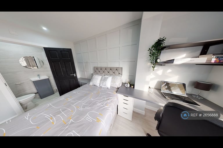 5 bedroom house in Charter Avenue, Coventry, CV4 (5 bed) (#2656888)