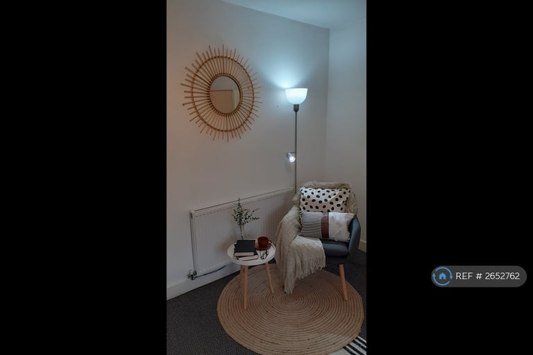5 bedroom house in Charter Avenue, Coventry, CV4 (5 bed) (#2652762)
