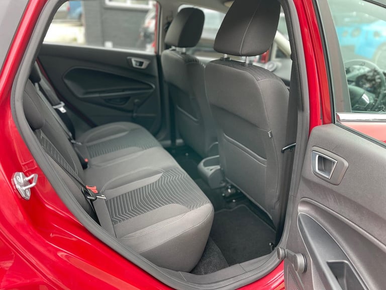 FORD FIESTA 1.0 T EcoBoost Zetec 2015